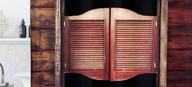 Installing Saloon Door Hinges in Henry Farm, ON