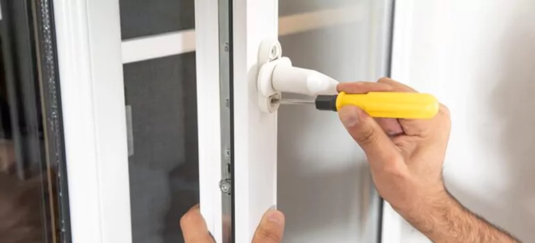 Casement Window Handle Replacement in North York, ON