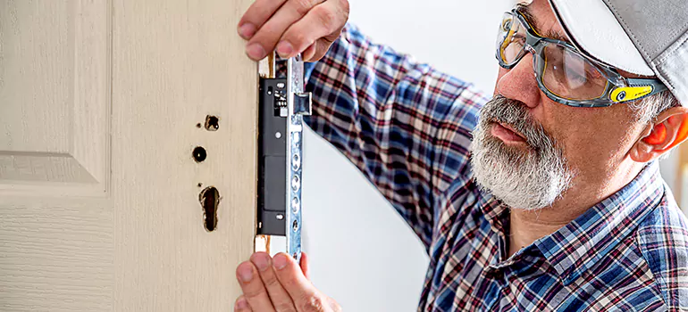 Exterior Door Handle Replacement in North York, ON
