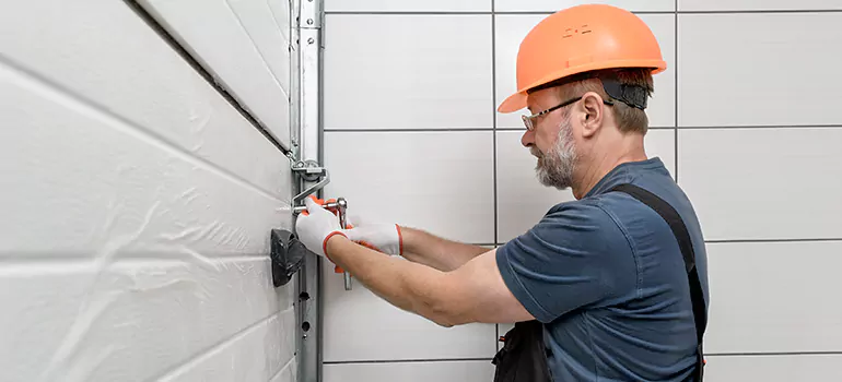 Garage Door Repair in Windfields
