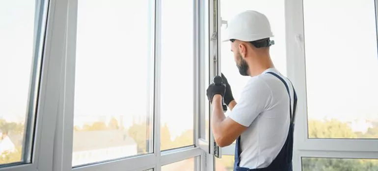 Lever Windows Installation Cost in North York, ON