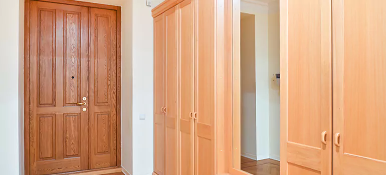 Prehung Wood Interior Doors in Windfields, ON